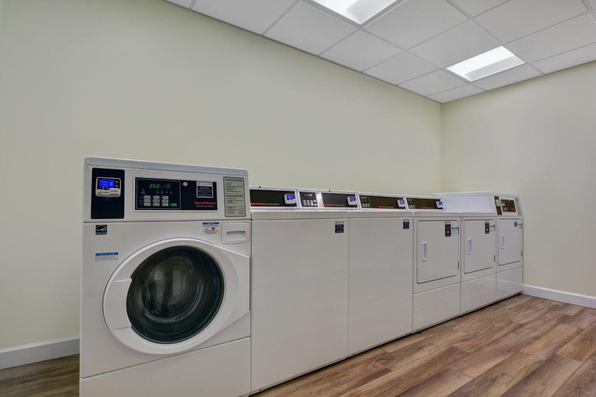 Towneplace Suites By Marriott Jacksonville East מראה חיצוני תמונה